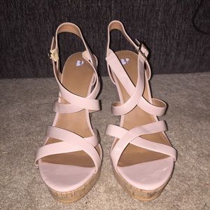 BP Criss cross parent platform sandal nude size 12